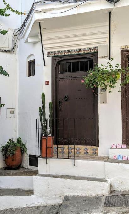 Dar Weldi, Maison Au Coeur De La Kasbah タンジェ エクステリア 写真